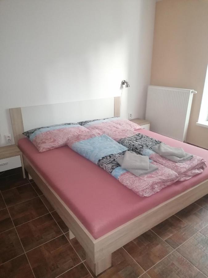 Apartman 질리나 외부 사진